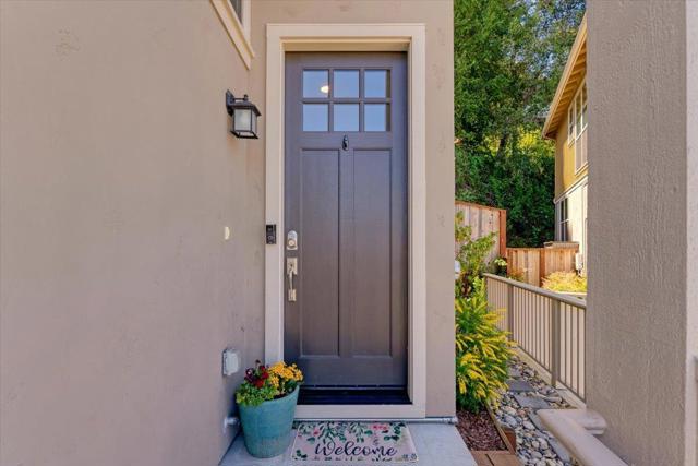 912 Lundy Lane, Scotts Valley CA: https://media.crmls.org/mediaz/9bd17db8-1924-474d-935f-cb85875a63a3.jpg