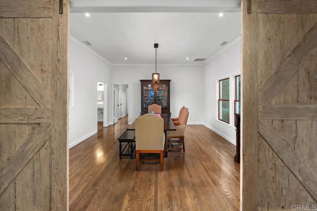 713 Quiet Hills Farm Road, Escondido CA: https://media.crmls.org/mediaz/9bd355ea-b4a1-40f1-84a4-089275922287.jpg