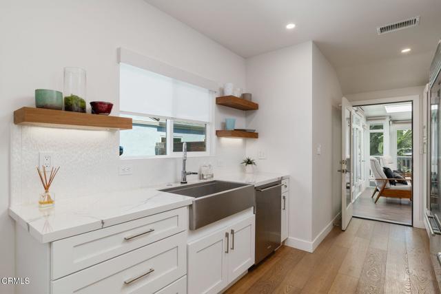 913 W Victoria Street, Santa Barbara CA: https://media.crmls.org/mediaz/9bd41e50-4a1c-4caa-bb9d-9a4973eea4ad.jpg