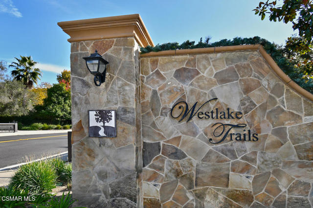 31775 Oak Ranch Court, Westlake Village CA: https://media.crmls.org/mediaz/9bd522e4-2d14-4740-b04b-596aa57f0340.jpg