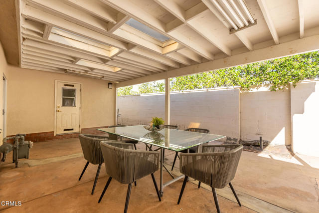 Detail Gallery Image 66 of 70 For 4926 Crown Ave, La Canada Flintridge,  CA 91011 - 3 Beds | 3/1 Baths