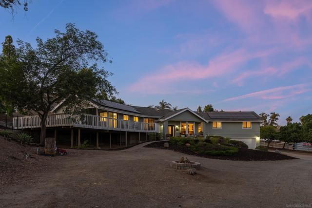 9844 Lorraine Ridge Trail, El Cajon CA: https://media.crmls.org/mediaz/9bd5f82f-3281-447d-8724-4b902acbe072.jpg