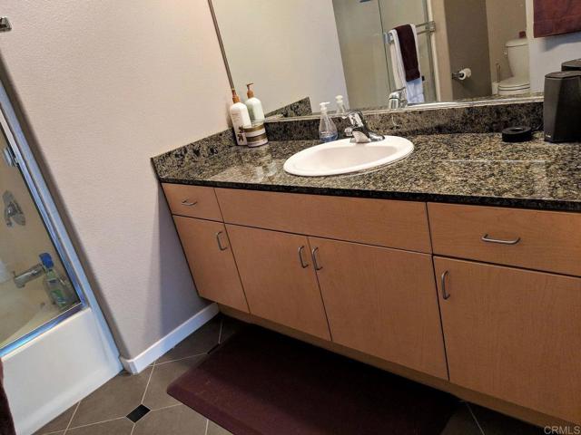 1501 Front Street, San Diego CA: https://media.crmls.org/mediaz/9bd62f6c-bdcf-415b-b1cc-95af0f5ec0b7.jpg