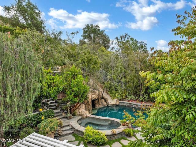 5455 Via Olas, Newbury Park CA: https://media.crmls.org/mediaz/9bd6dc5a-7418-4899-8fbd-e91bc08812a1.jpg