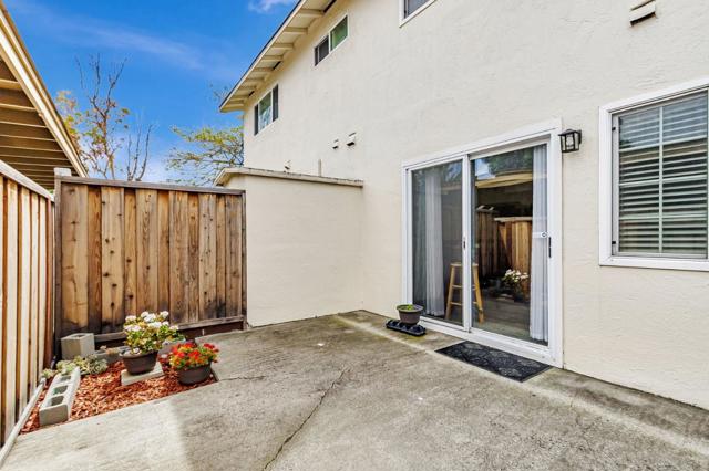 5465 Don Edmondo Court, San Jose CA: https://media.crmls.org/mediaz/9bd704ad-88a3-4d6d-a97b-544273afcd8c.jpg