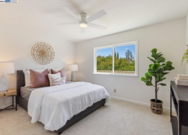 59 Arenas Ct, San Ramon CA: https://media.crmls.org/mediaz/9bd7840e-8cf4-4504-a1df-b2b3d4aec793.jpg