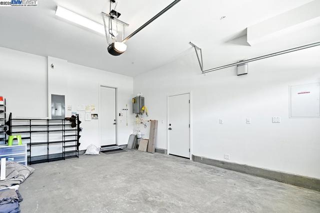 2100 Carbondale, Dublin CA: https://media.crmls.org/mediaz/9bd7d4b3-1c6a-4a60-a38f-4e73f8bd63d3.jpg