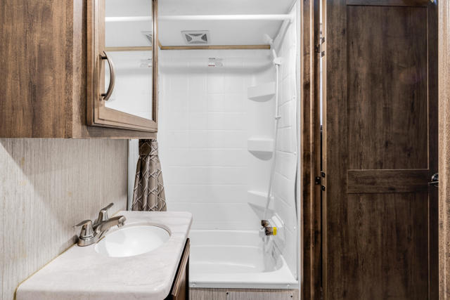 69411 R Ramon Rd #98, Cathedral City CA: https://media.crmls.org/mediaz/9bd9239d-178f-4194-ad7e-71198981f6ea.jpg