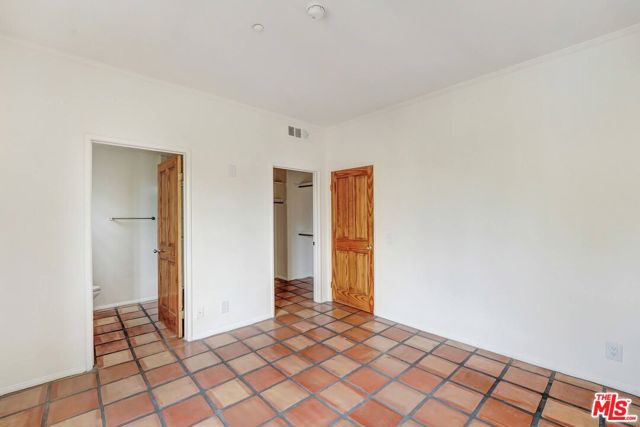 1320 N Harper Avenue, West Hollywood CA: https://media.crmls.org/mediaz/9bd9648d-6b31-4860-820c-e74715ede2be.jpg