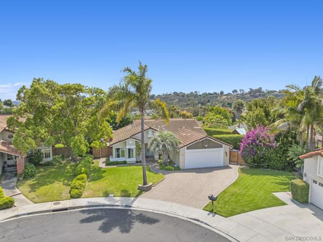 602 HOLLYRIDGE DRIVE, Encinitas CA: https://media.crmls.org/mediaz/9bd96c61-3f88-4128-bd9f-bda006f97ae8.jpg