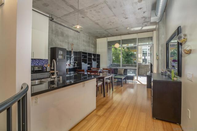 1025 Island Ave, San Diego CA: https://media.crmls.org/mediaz/9bdd32d8-db32-4f61-8976-1c3585a0f75a.jpg