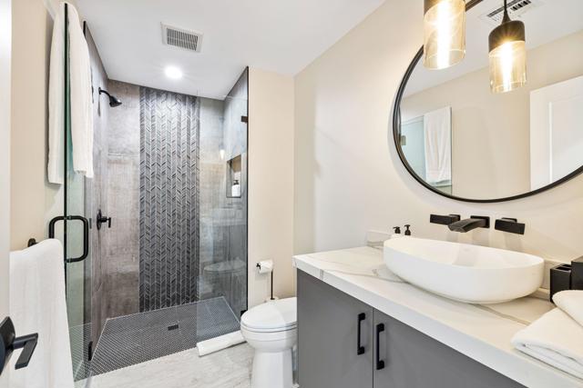 45655 Apache Road Share B Road, Indian Wells CA: https://media.crmls.org/mediaz/9bdd7874-1d92-4213-bf37-6172075fd0aa.jpg