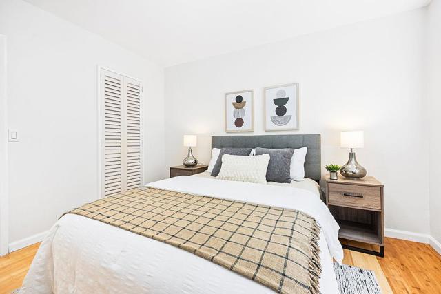4096 17th Street, San Francisco CA: https://media.crmls.org/mediaz/9bde37d5-ad70-4254-93c6-acf7f3378ff3.jpg