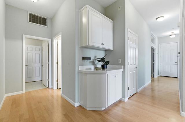 134 Cliff Swallow Court, Brisbane CA: https://media.crmls.org/mediaz/9bdf205c-3a5f-4f9e-a3b1-ff351a736ac9.jpg