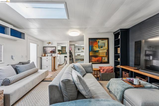 Image 43 of 60 For 1720 Auseon Ave