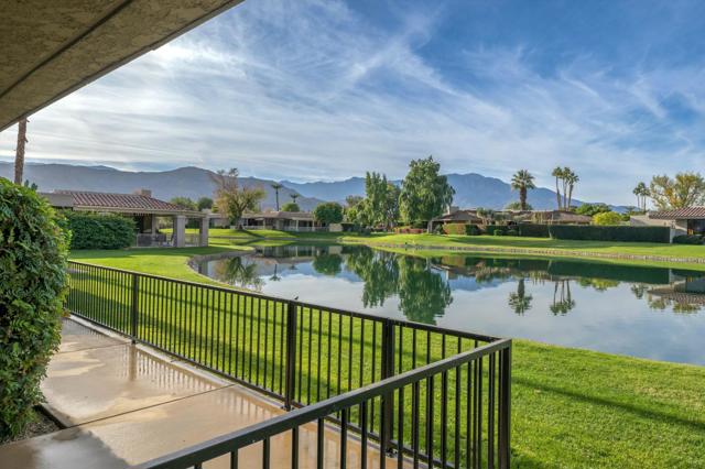 10 Colgate Drive, Rancho Mirage CA: https://media.crmls.org/mediaz/9be0ca89-7317-4dd2-8f2d-af5bb8b0958e.jpg