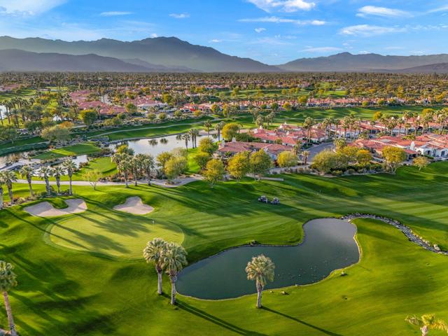 704 Mission Creek Drive, Palm Desert CA: https://media.crmls.org/mediaz/9be12643-53c8-41d2-ba64-59983b508afb.jpg