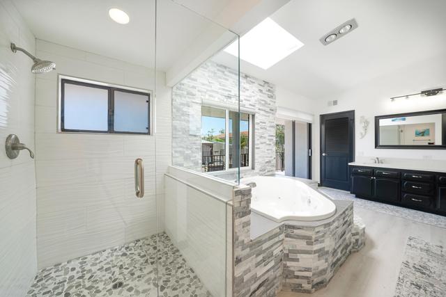 Image 66 of 72 For 23767 Moonglow Ct