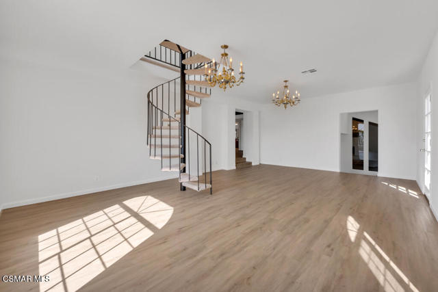 751 Wildwood Avenue, Thousand Oaks CA: https://media.crmls.org/mediaz/9be155a3-0793-4342-840d-9515abbd8173.jpg