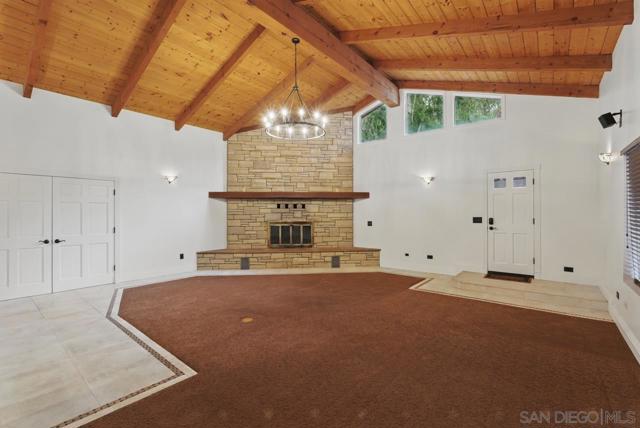 11580 Manzanita Rd, Lakeside CA: https://media.crmls.org/mediaz/9be1c325-4ac9-4fc2-8bff-e0102d6017dd.jpg