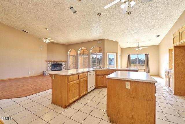 Detail Gallery Image 40 of 55 For 7176 Cataba Rd, Oak Hills,  CA 92344 - 4 Beds | 2/1 Baths