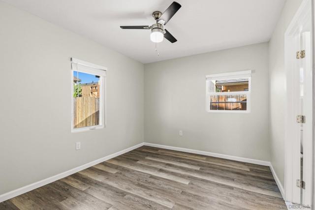 Image 26 of 32 For 4806 Castle Ave