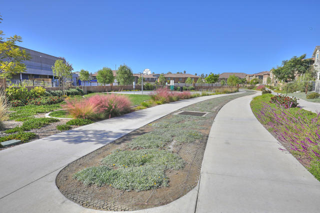 6607 Fathom Way, Goleta CA: https://media.crmls.org/mediaz/9be402f4-b452-4273-86c7-c335f46a4284.jpg