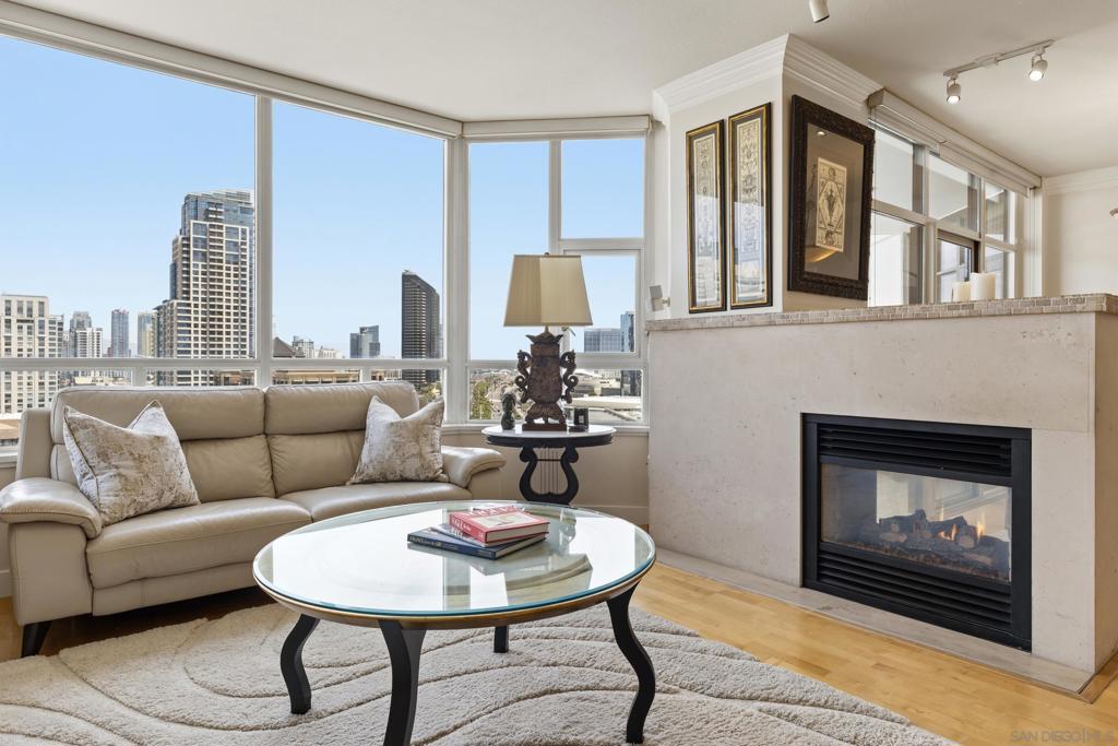 700 Harbor Dr. - photo 5