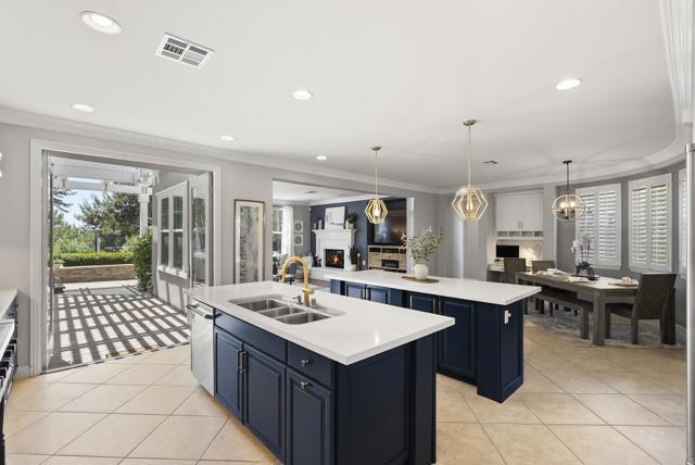 Detail Gallery Image 21 of 73 For 6257 Alverton, Carlsbad,  CA 92009 - 5 Beds | 4/1 Baths