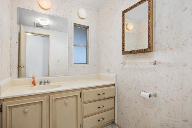 Detail Gallery Image 28 of 47 For 1506 Oak Drive #93,  Vista,  CA 92084 - 2 Beds | 2 Baths