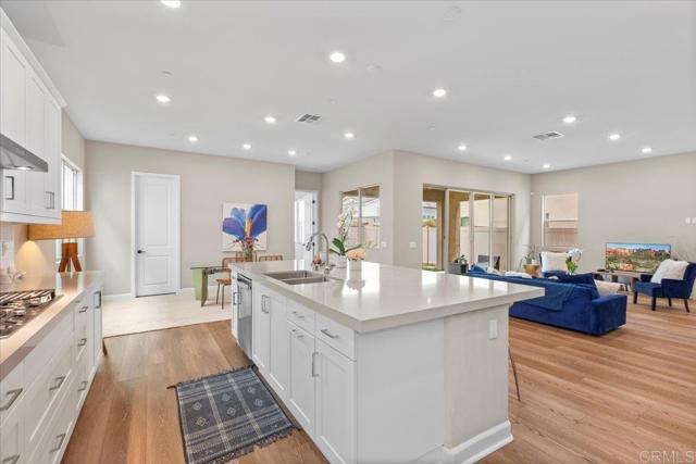 Detail Gallery Image 16 of 42 For 597 Middlebrook Rd, San Marcos,  CA 92078 - 5 Beds | 4/1 Baths