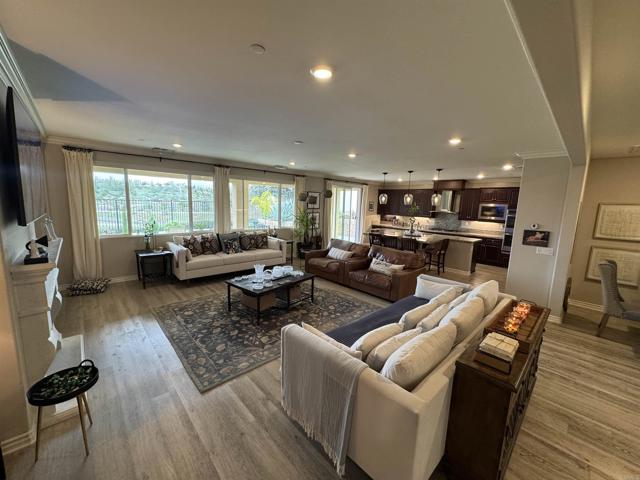 Detail Gallery Image 15 of 22 For 33792 Baystone St, Temecula,  CA 92592 - 4 Beds | 3/1 Baths