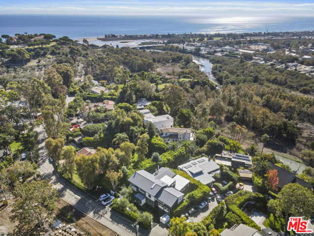 Drew Fenton | 3631 SERRA Road Malibu CA | MLS: 7403357 Drew Fenton | 3631 SERRA Road Malibu CA | MLS: 7403357