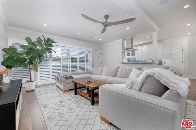 2021 California Avenue, 20 photo 5