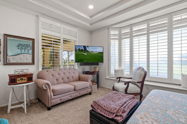 80474 Muirfield Drive, Indio CA: https://media.crmls.org/mediaz/9be73670-faae-48d1-8487-db62720224f1.jpg