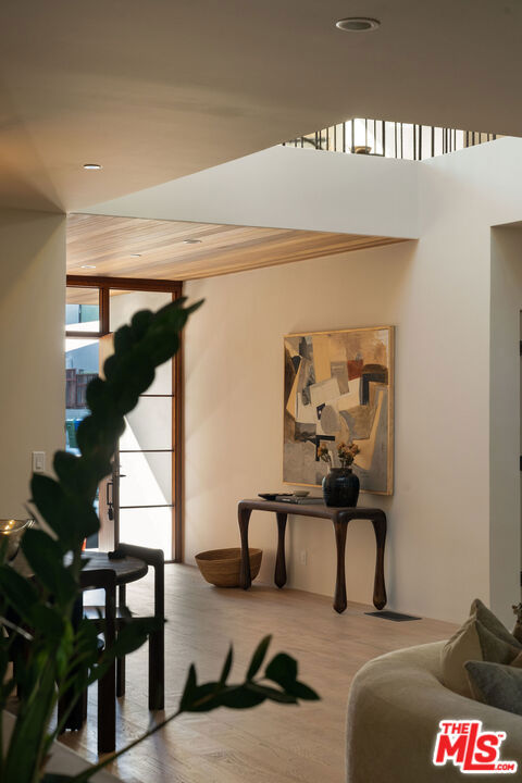 MLS #25590941 image #5