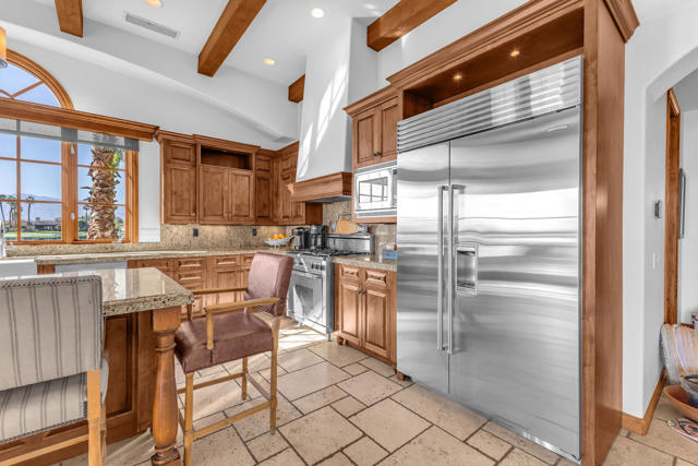 Image 19 of 56 For 83073 Shore Drive