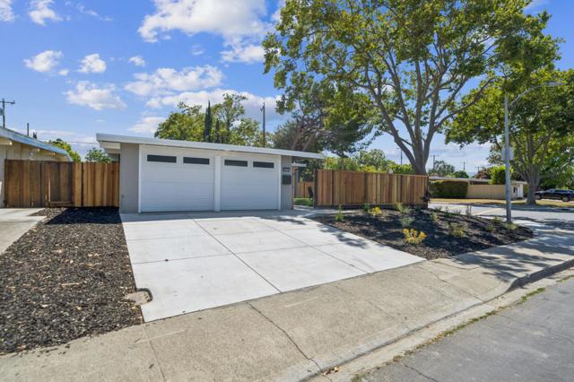 3050 Mauricia Avenue, Santa Clara CA: https://media.crmls.org/mediaz/9bea6ca7-0358-40be-a9d7-0275da8d29f4.jpg