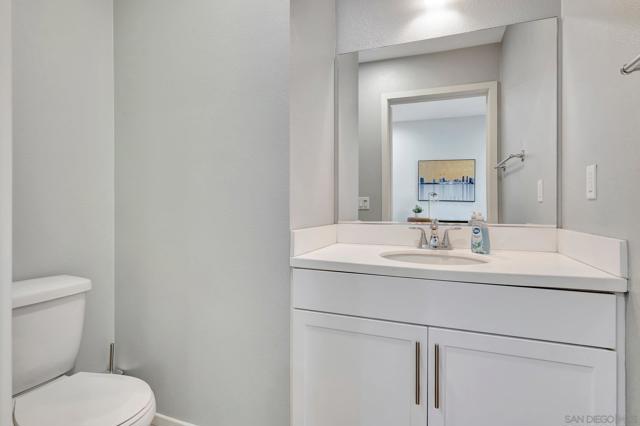 316 Antoni Glen, Escondido CA: https://media.crmls.org/mediaz/9bea83c7-fb7e-460a-9ec8-6b34d2ed775c.jpg