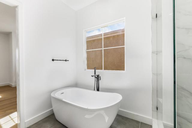 409 San Luis Avenue, Watsonville CA: https://media.crmls.org/mediaz/9bec0fd0-4eb9-4dd4-b355-cbe8f7c548cc.jpg