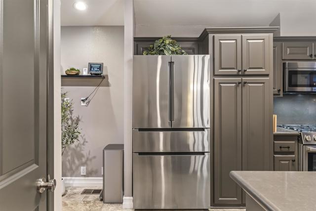 Detail Gallery Image 6 of 62 For 2010 W San Marcos Blvd #167, San Marcos,  CA 92078 - 2 Beds | 2 Baths