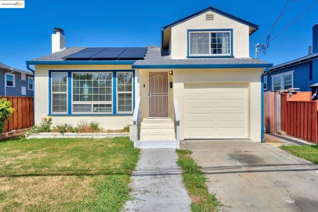 527 42nd Street, Richmond CA: https://media.crmls.org/mediaz/9bed00d5-29da-4ba2-9478-a5aee0160d5b.jpg