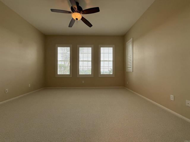 Detail Gallery Image 14 of 40 For 1273 Breakaway Dr, Oceanside,  CA 92057 - 4 Beds | 3/1 Baths