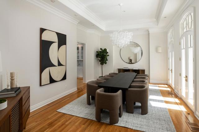 68 Almendral Avenue, Atherton CA: https://media.crmls.org/mediaz/9bee1473-c328-4442-a27c-27bd9c8e14c8.jpg