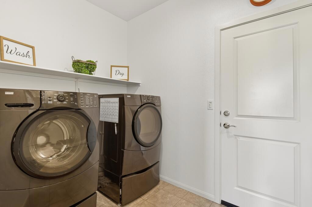 MLS #219136468DA image #15