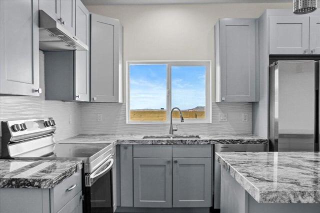 7608 Olympic Road, Joshua Tree CA: https://media.crmls.org/mediaz/9bf17cd8-399e-4b99-88f2-c48a2e9d1f81.jpg