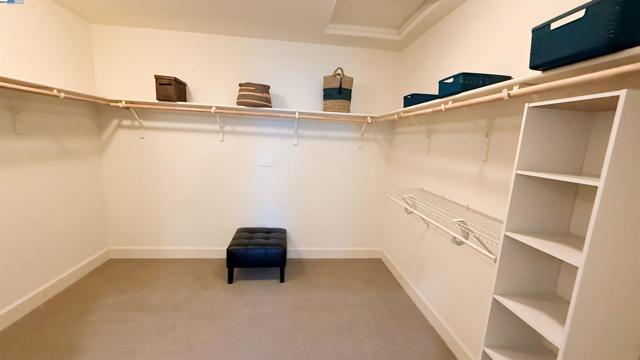 131 Lusitano Way, Gilroy CA: https://media.crmls.org/mediaz/9bf1b996-0905-4b1e-b22c-c12e2dac8aee.jpg