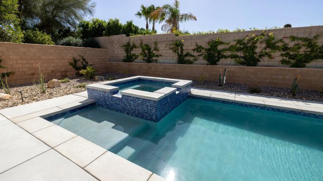 79777 Kingston Drive, Bermuda Dunes CA: https://media.crmls.org/mediaz/9bf1e0b3-4d62-48c5-b17b-a29fdce25a61.jpg