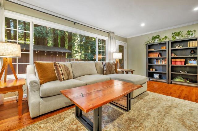 165 Saint Francis Drive, Boulder Creek CA: https://media.crmls.org/mediaz/9bf30c16-7ef3-410e-b792-1237fe9e6a9a.jpg