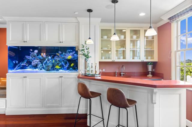 1600 Marlborough Road, Hillsborough CA: https://media.crmls.org/mediaz/9bf3b51c-5214-48f0-af48-140b4e65c532.jpg